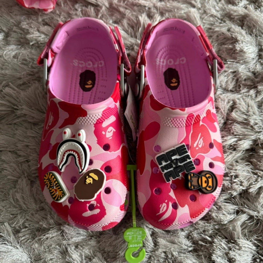 Crocs Classic Clog A Bathing Ape Bape ABC Camo Pink
